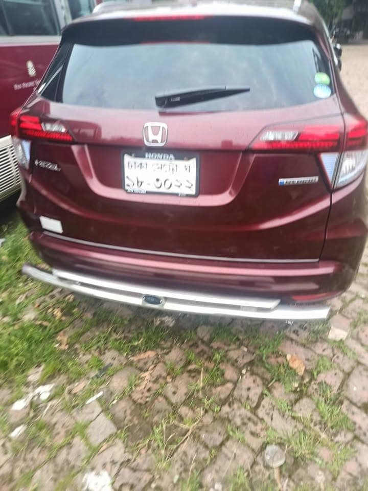Honda Vezel 2014 view 3