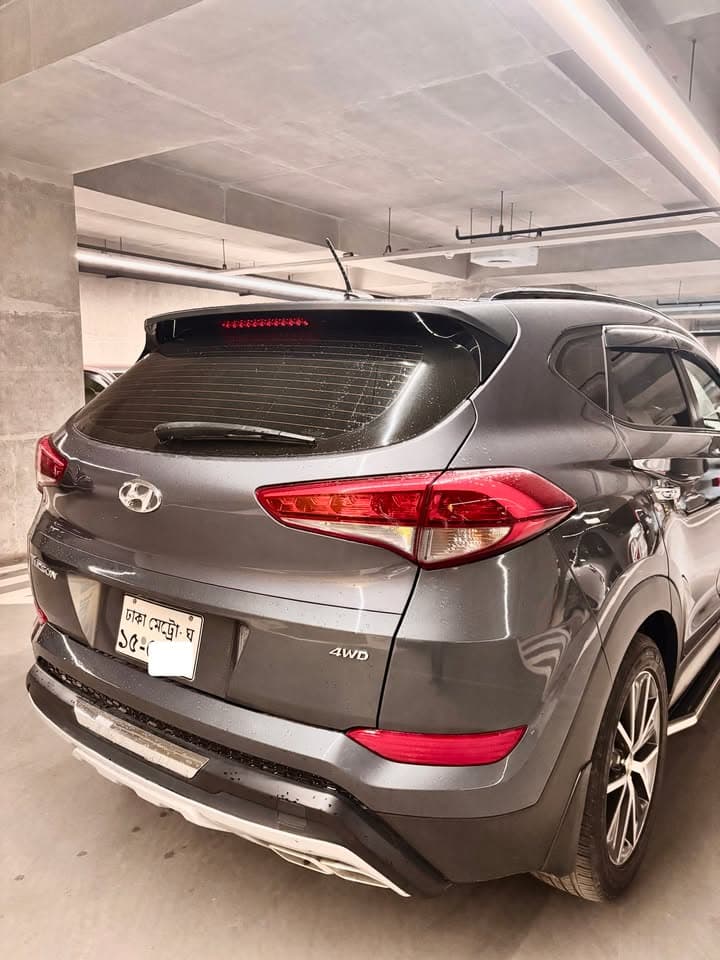 Hyundai Tucson 2017 view 4