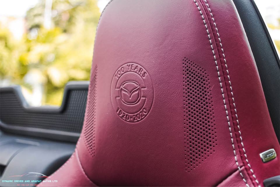Mazda MX5 Roadster 2020 view 5