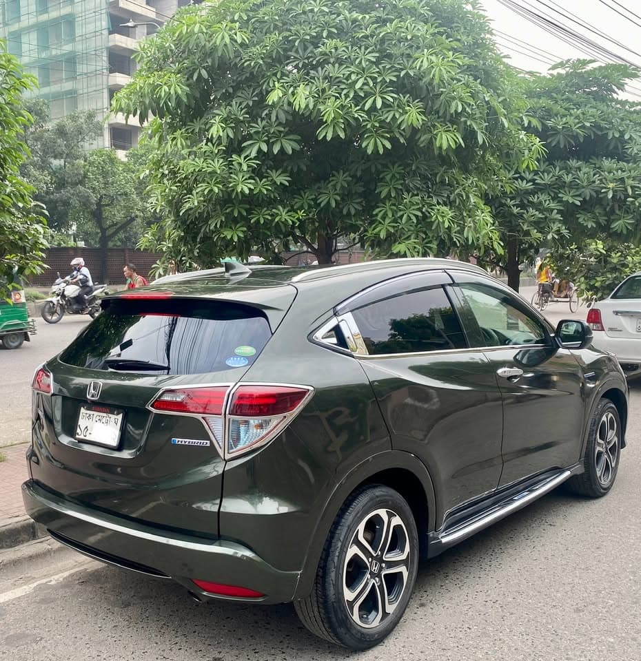HONDA VEZEL 2014 view 4