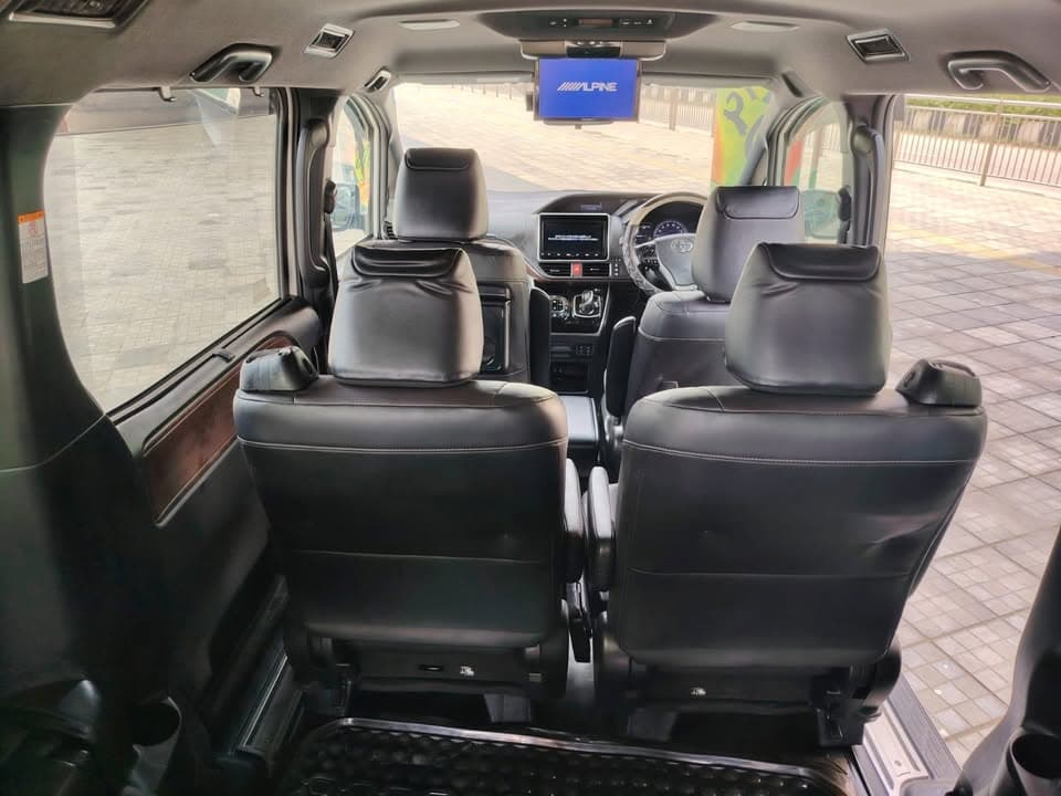TOYOTA ESQUIRE view 4