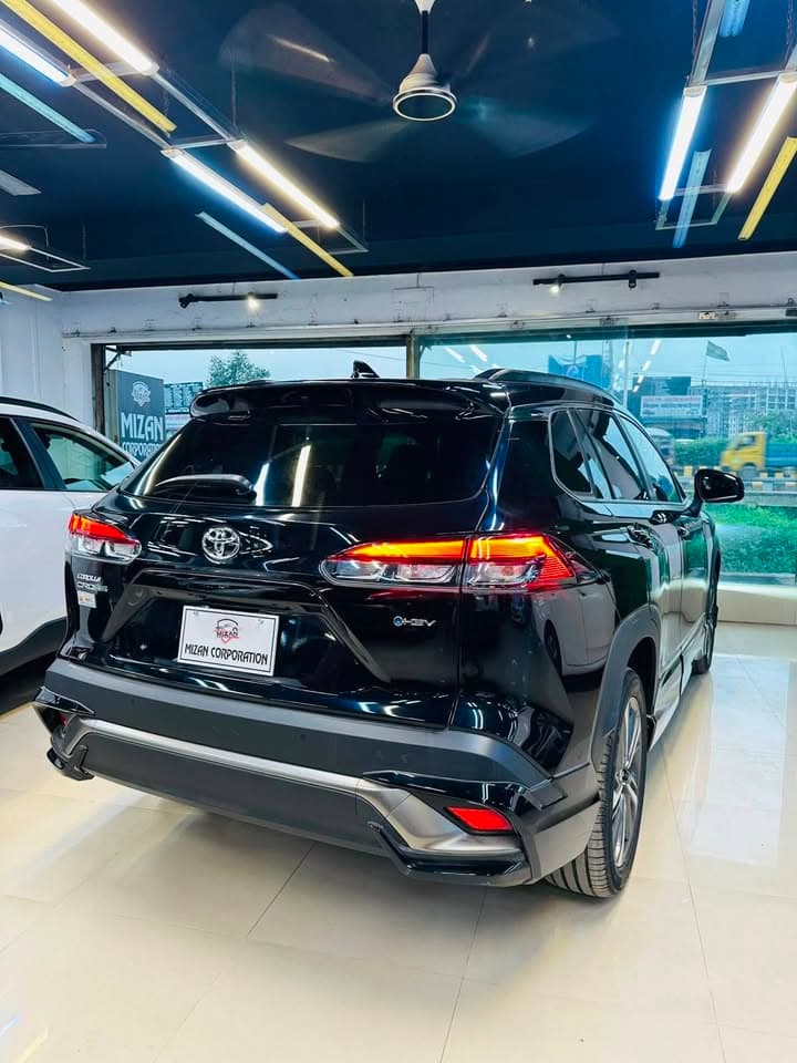 TOYOTA COROLLA CROSS Z LEATHER — 2023 MODEL view 5