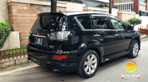 2010 Mitsubishi Outlander — 2.0L Engine, Excellent Condition view 3