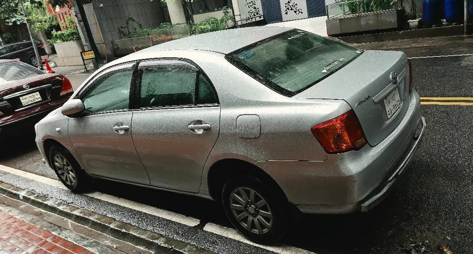 TOYOTA AXIO X view 4