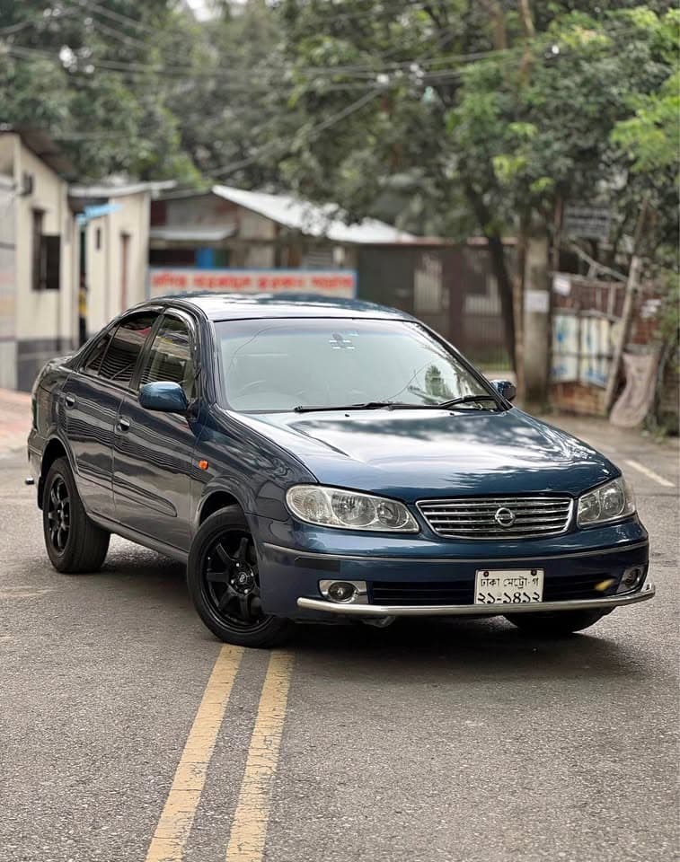Nissan Sunny 2007